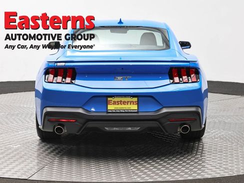 Used 2025 Ford Mustang GT RWD image 6
