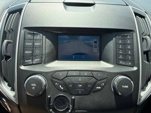 Used 2018 Ford Edge SEL FWD image 21
