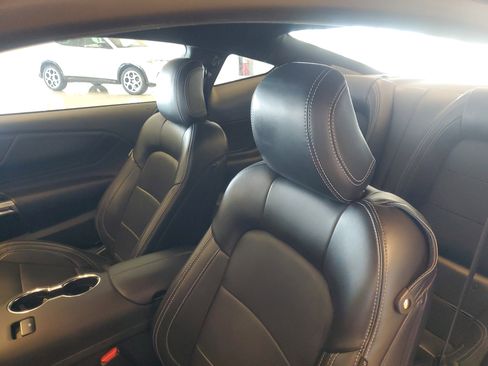 Used 2025 Ford Mustang Premium RWD image 15