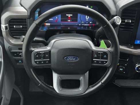 Used 2025 Ford F150 XLT w/ Equipment Group 301A Standard image 15