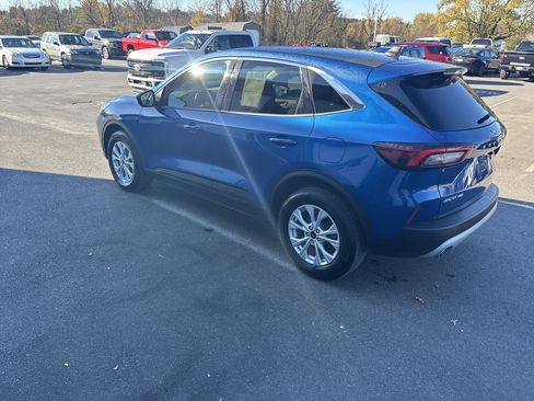 Used 2023 Ford Escape Active image 6