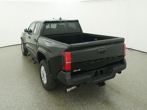 New 2025 Toyota Tacoma SR image 39