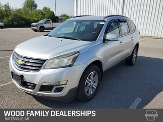 Used 2015 Chevrolet Traverse LT image 1
