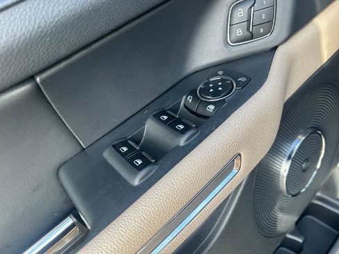 Certified 2024 Ford Expedition Limited image 17