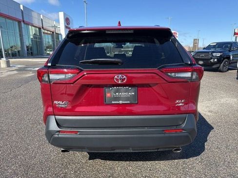Certified 2025 Toyota RAV4 XLE w/ Convenience Package image 10