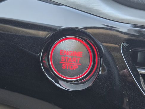 Certified 2025 Acura MDX w/ Technology Package image 29