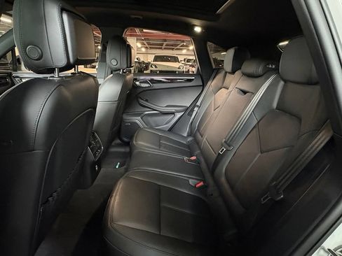 Used 2023 Porsche Macan S AWD/4WD image 15