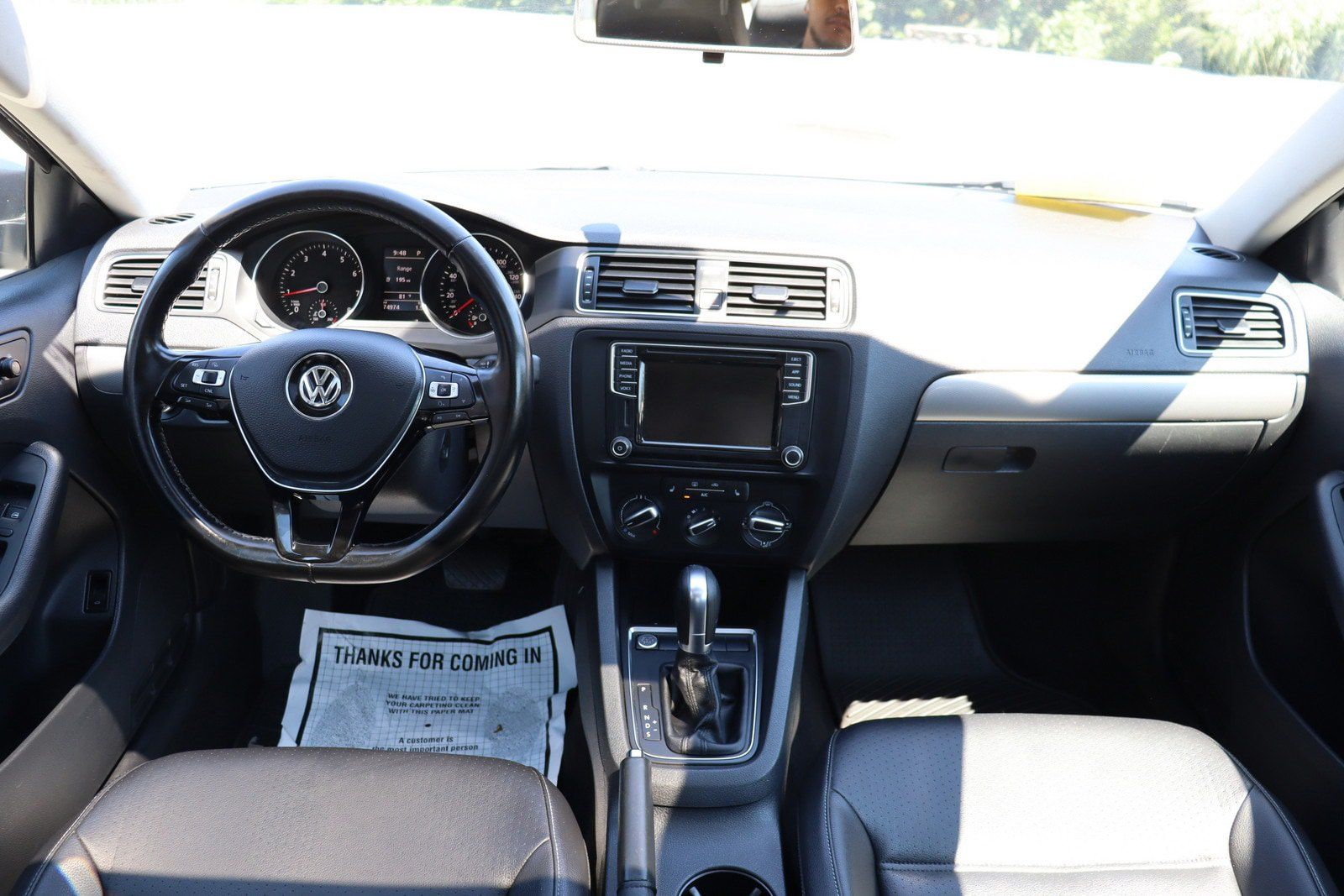Used 2018 Volkswagen Jetta SE FWD image 9