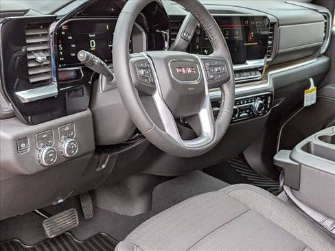 New 2026 GMC Sierra 1500 Elevation AWD/4WD image 3