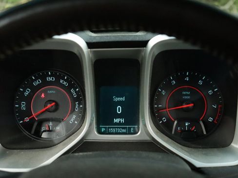 Used 2014 Chevrolet Camaro LT RWD image 11