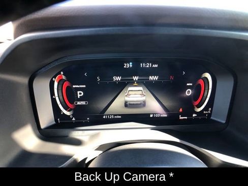 Used 2021 Nissan Rogue Platinum image 16