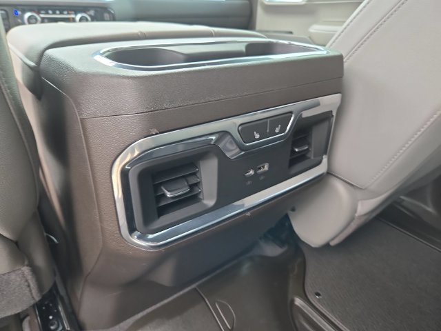 Used 2023 GMC Sierra 1500 SLT AWD/4WD image 20