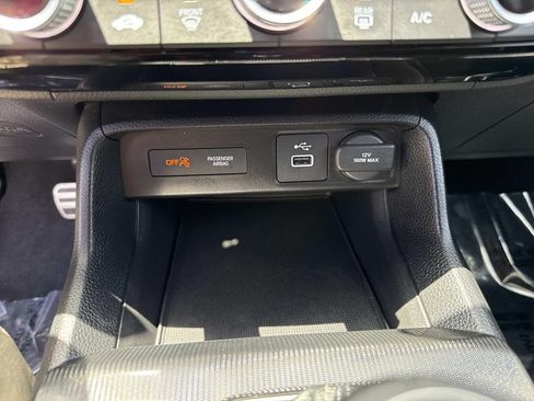 Used 2024 Honda Civic Sport image 30