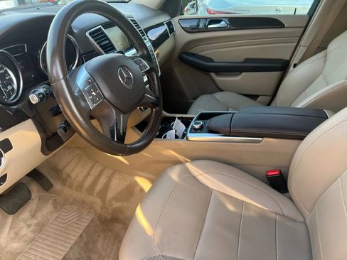 Used 2015 Mercedes-Benz ML 350 4MATIC image 9