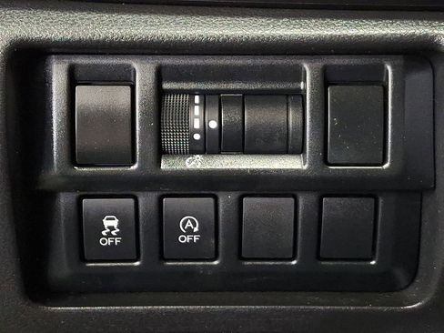 Certified 2023 Subaru Crosstrek 2.0i Premium w/ Special Edition image 25