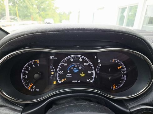 Used 2018 Jeep Grand Cherokee High Altitude AWD/4WD image 21