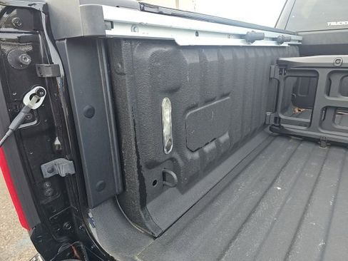 Used 2025 RAM 1500 Limited image 13