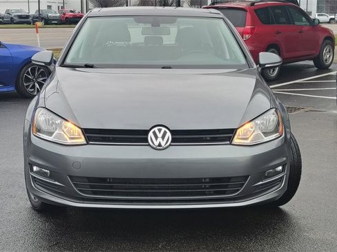 Used 2017 Volkswagen Golf SE image 33