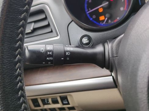 Used 2018 Subaru Outback 2.5i Limited image 27