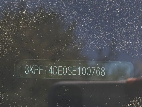 Used 2025 Kia K4 LXS image 30