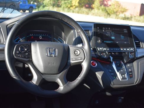 Used 2024 Honda Odyssey Sport image 26