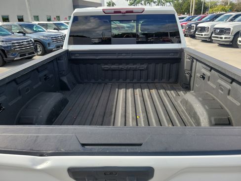 Used 2022 GMC Sierra 2500 Denali image 25