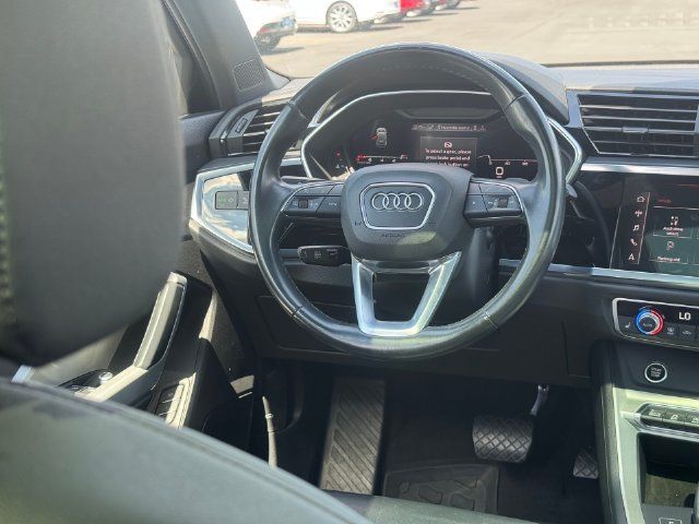 Used 2022 Audi Q3 2.0T Premium Plus w/ Premium Plus Package AWD/4WD image 23