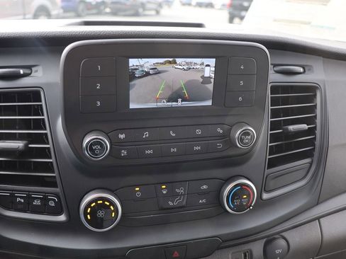 Used 2024 Ford Transit 250 148 Medium Roof image 21