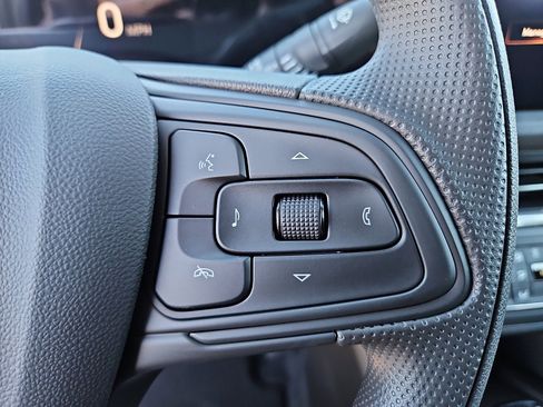 New 2026 Buick Envista Preferred w/ Convenience II Package image 18