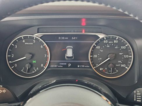 Used 2022 Nissan Rogue SV w/ SV Premium Package image 23