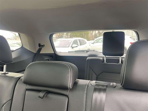 New 2025 Volkswagen Atlas SE image 13