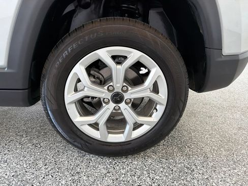 Used 2025 Jeep Compass Sport AWD/4WD image 44