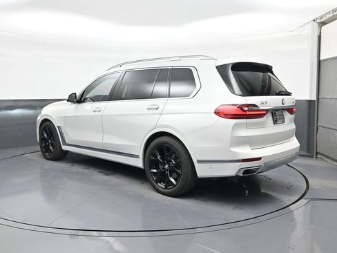 Used 2021 BMW X7 xDrive40i w/ Premium Package AWD/4WD image 7
