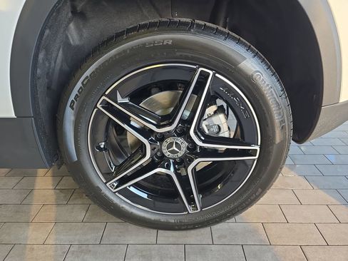 New 2026 Mercedes-Benz GLA 250 4MATIC image 34