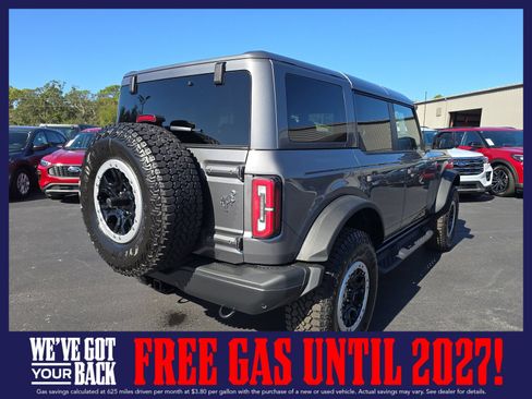New 2025 Ford Bronco Badlands w/ Sasquatch Package AWD/4WD image 6