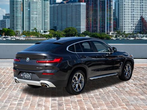 Used 2023 BMW X4 xDrive30i w/ Premium Package AWD/4WD image 5