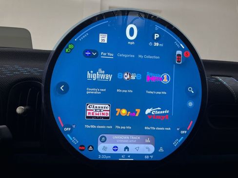 Certified 2025 MINI Cooper S image 17