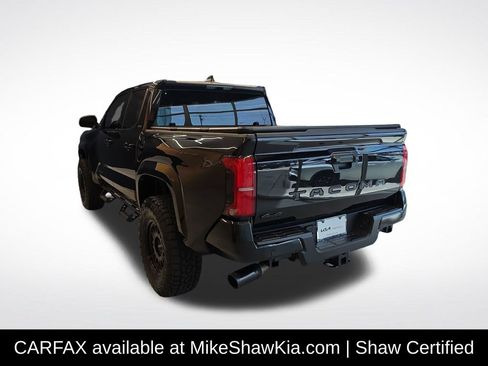 Used 2025 Toyota Tacoma SR5 AWD/4WD image 4