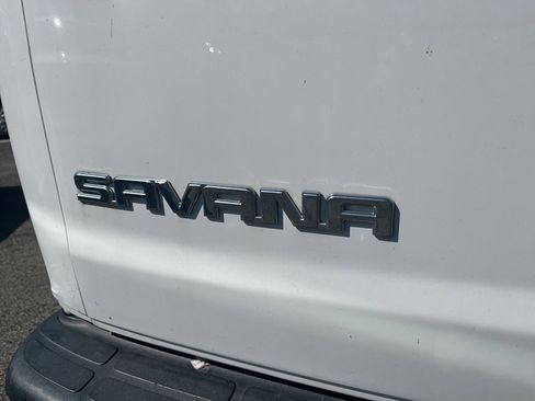 Used 2019 GMC Savana 2500 Work Van image 12