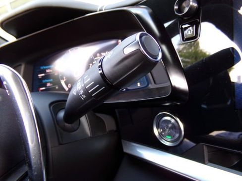 Used 2024 Chevrolet Corvette Z06 image 17