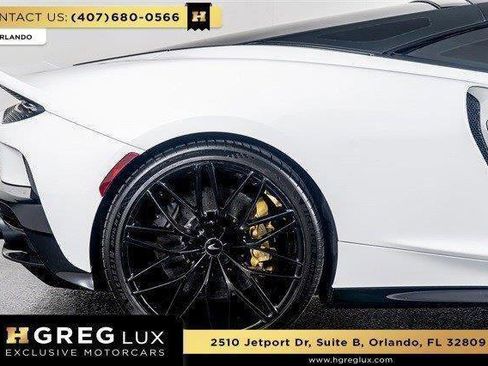 Used 2023 McLaren GT RWD image 9