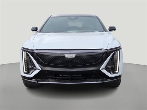 New 2026 Cadillac Lyriq Premium Sport image 5