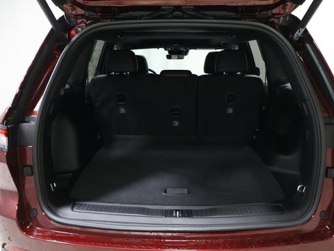 New 2026 Jeep Grand Cherokee Altitude AWD/4WD image 14