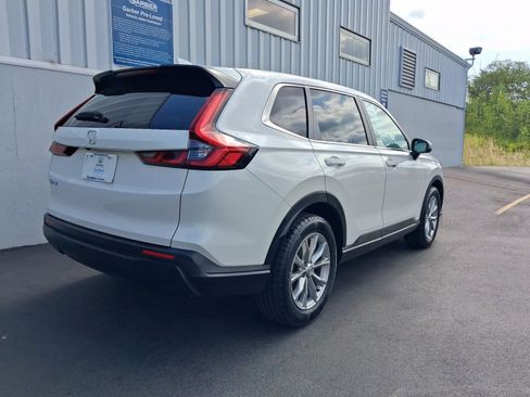 Used 2023 Honda CR-V EX image 10
