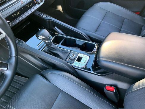 Used 2021 Kia Telluride SX w/ Nightfall Edition Package image 15