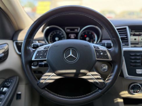 Used 2014 Mercedes-Benz ML 350 2WD image 15