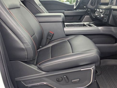 Used 2024 Ford F250 Lariat w/ Sport Appearance Package image 27