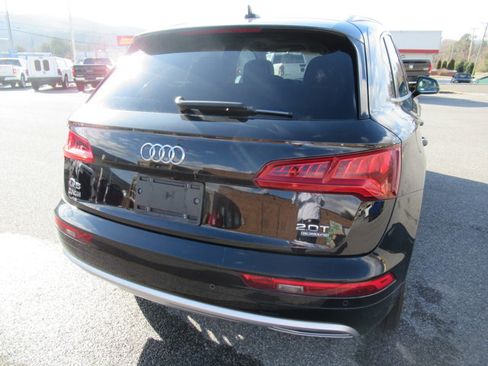 Used 2018 Audi Q5 2.0T Premium Plus w/ Premium Plus Package image 4