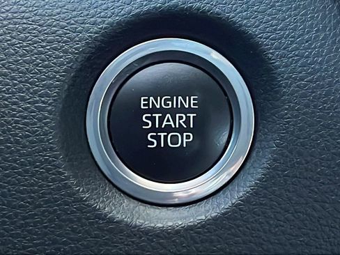 Used 2023 Toyota Corolla SE FWD image 21
