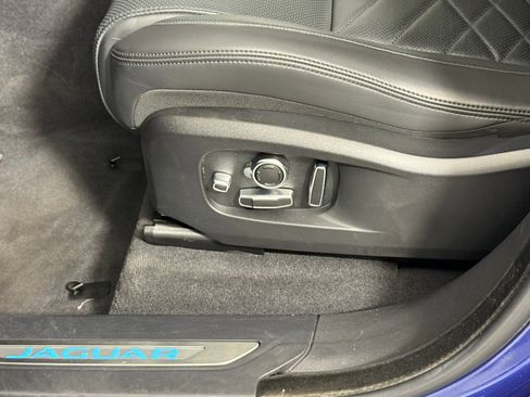 Used 2023 Jaguar F-PACE S image 14